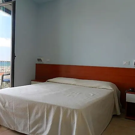 Ristorante Sole E Mare קמאיורה