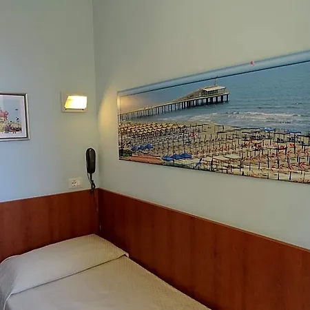 فندق Ristorante Sole E Mare 3*
